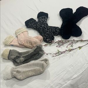 5 Pair of winter Cozy Knit Socks Set - Black, Gray, Pink  3 Jane And Black